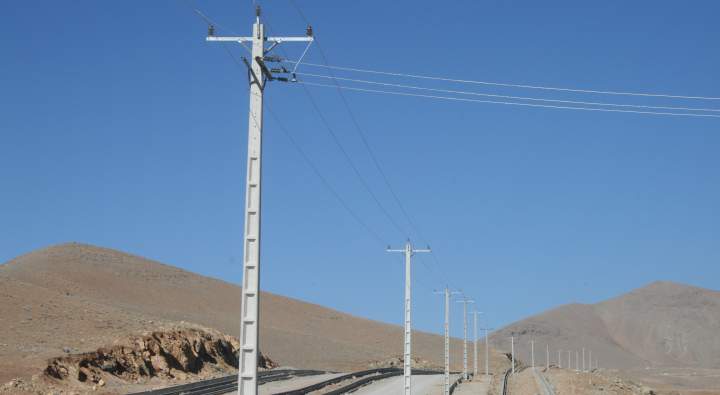 300میلیون ریال برای تامین برق منطقه رحمتیه شهرکرد هزینه شد.