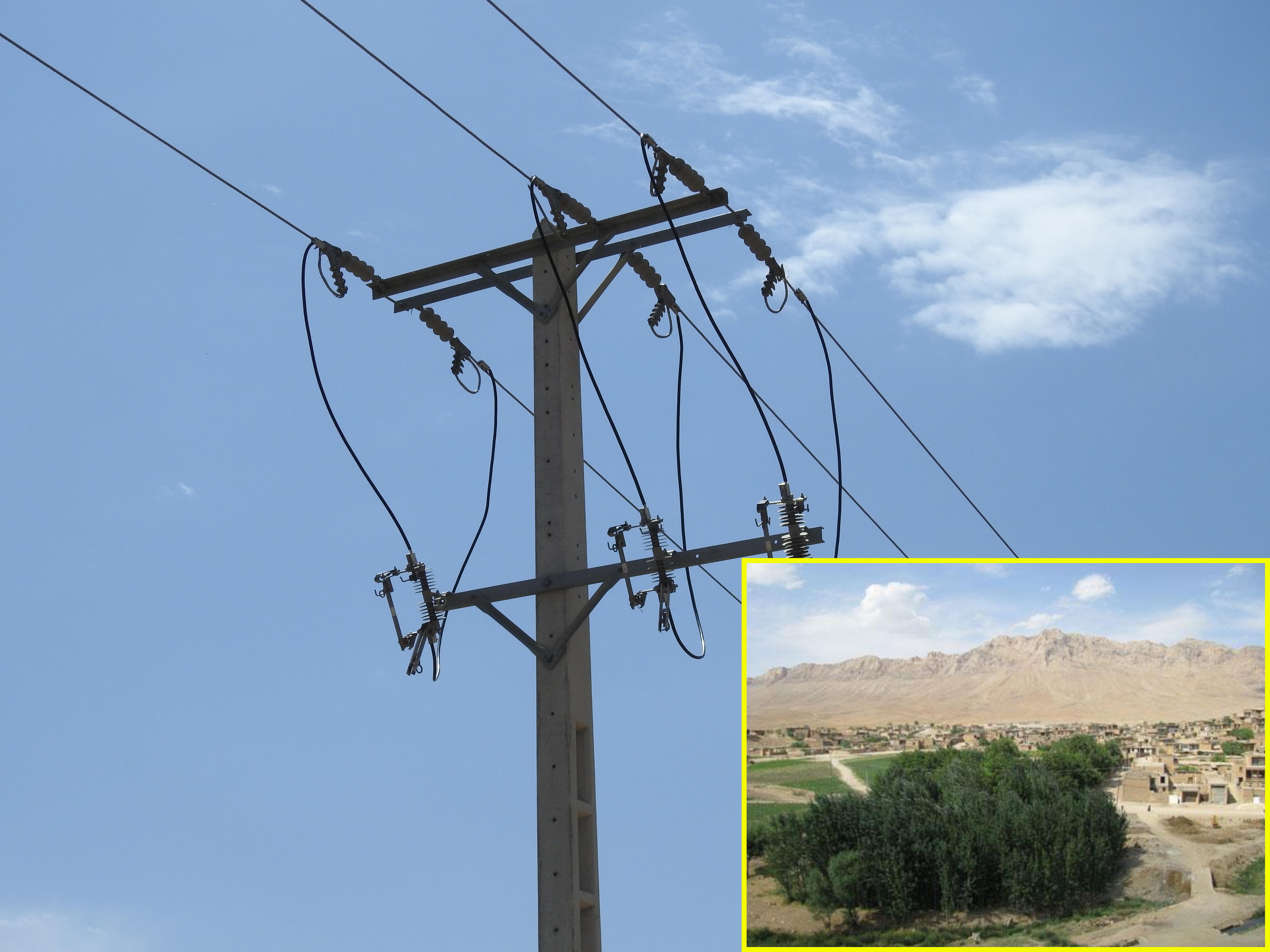 پيشرفت 50 درصدي بهينه سازي و اصلاح شبكه هاي برق در سه روستاي تومانك ، بارده و شيخ شبان شهرستان بن 